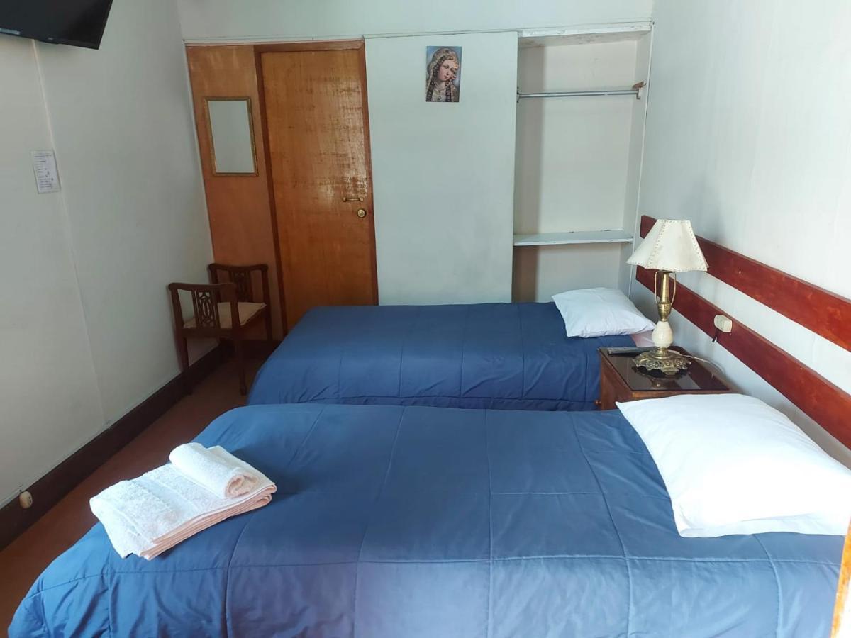 Hostal Lluvia De Oro Arequipa Exteriör bild