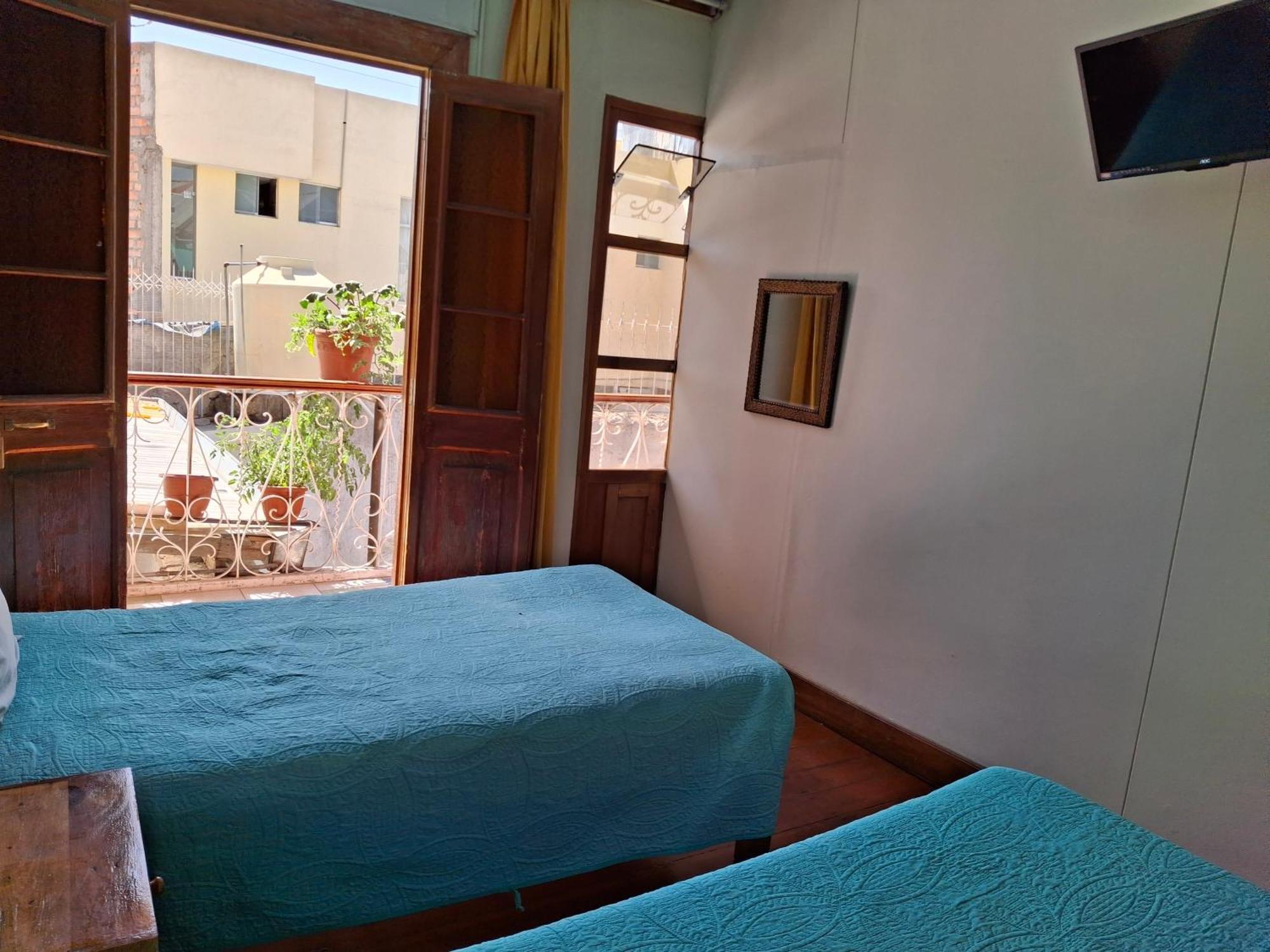 Hostal Lluvia De Oro Arequipa Exteriör bild