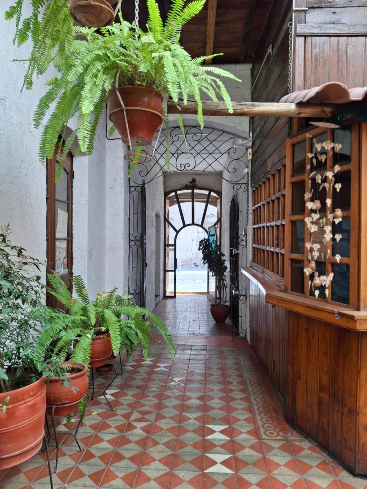 Hostal Lluvia De Oro Arequipa Exteriör bild