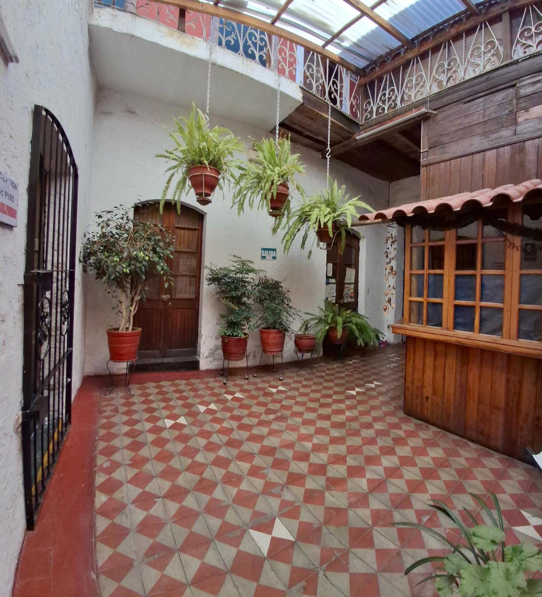 Hostal Lluvia De Oro Arequipa Exteriör bild