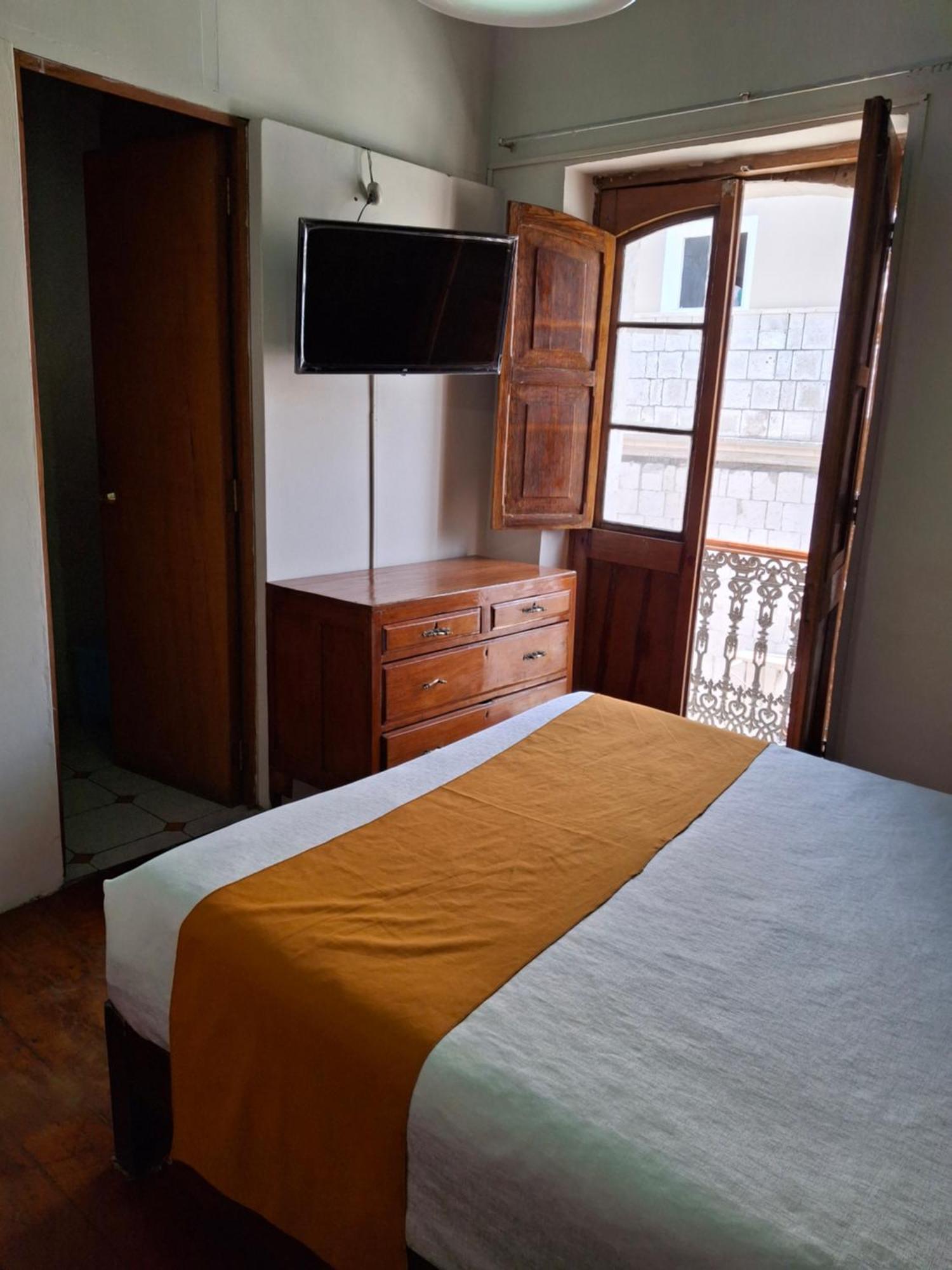 Hostal Lluvia De Oro Arequipa Exteriör bild